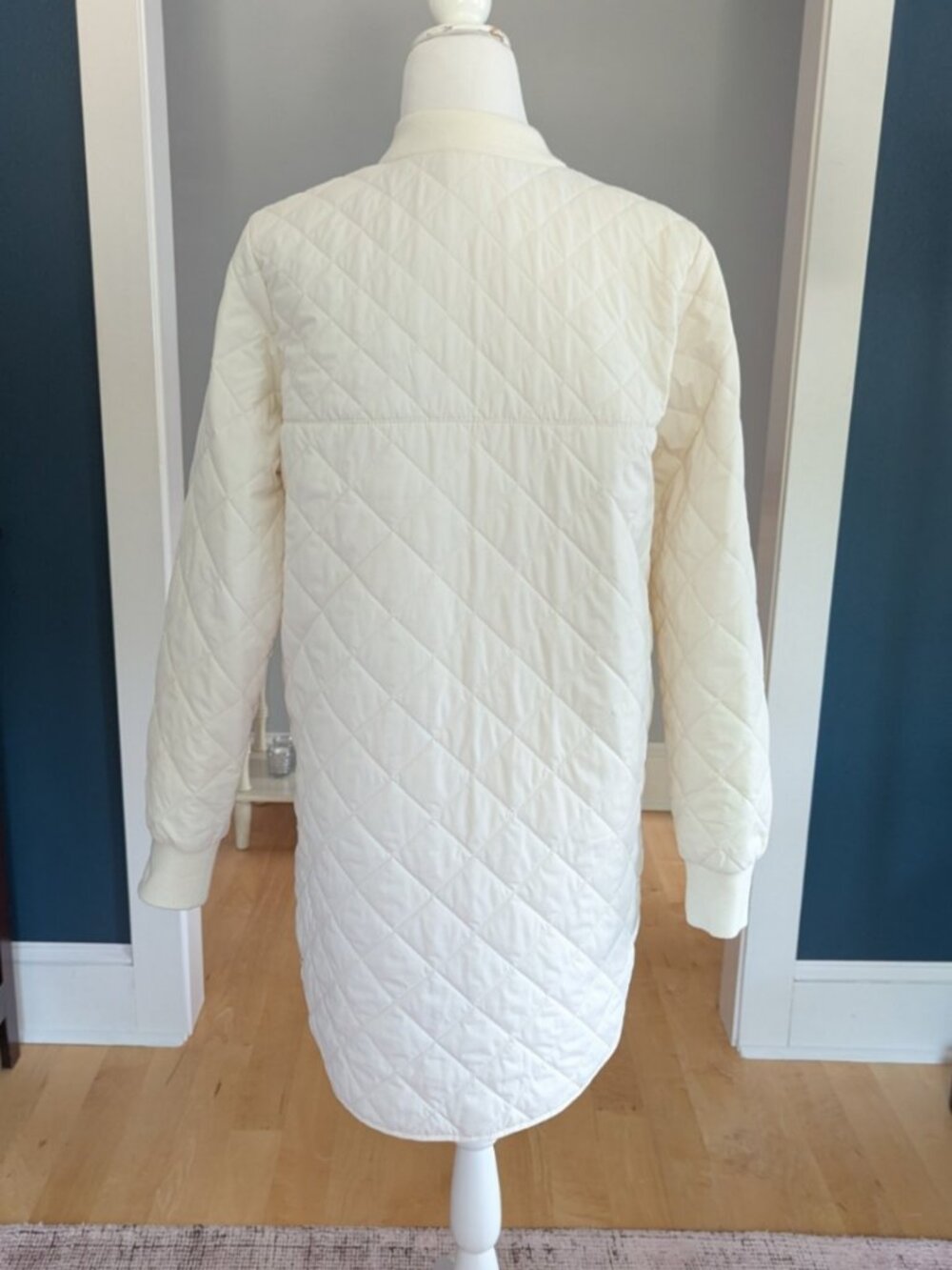 Zella Skyline Quilted Lightweight Longline Coat Size M Ivory - Picture 5 of 15